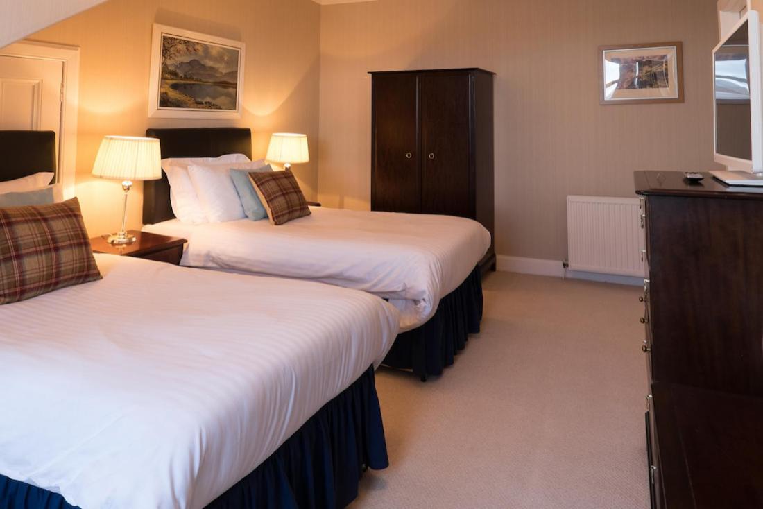 The Cedars Guest House دُنون المظهر الخارجي الصورة