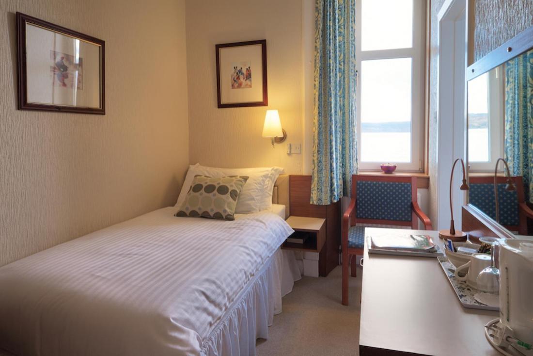 The Cedars Guest House دُنون المظهر الخارجي الصورة